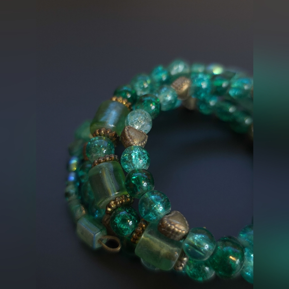 Green Glass Bead Memory Wire Wrap Bracelet